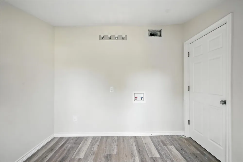 412 3rd Street Whitesboro, TX 76273