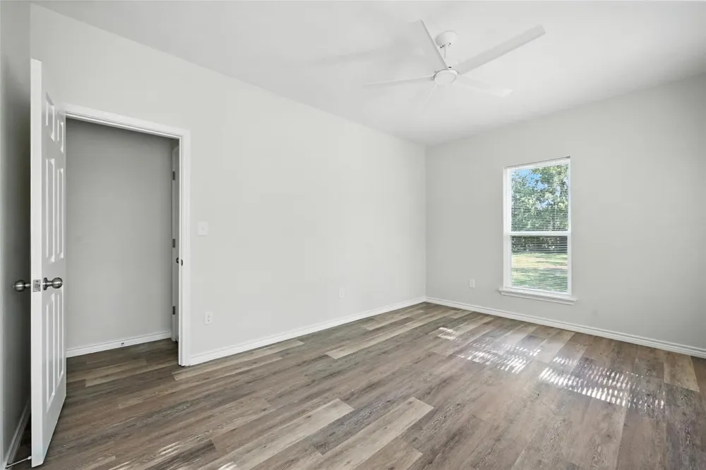 412 3rd Street Whitesboro, TX 76273