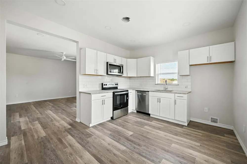 412 3rd Street Whitesboro, TX 76273