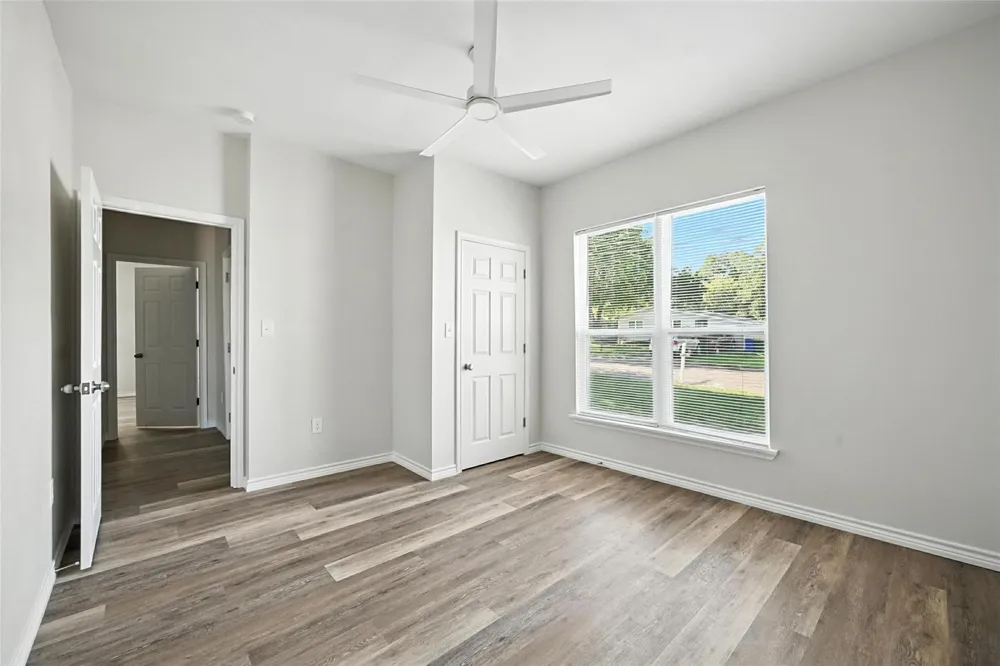 412 3rd Street Whitesboro, TX 76273