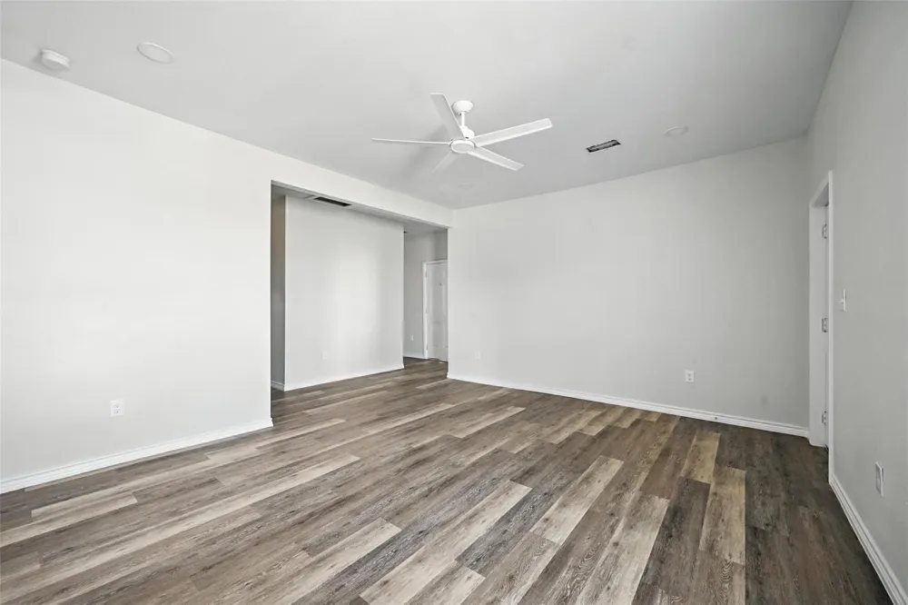 412 3rd Street Whitesboro, TX 76273