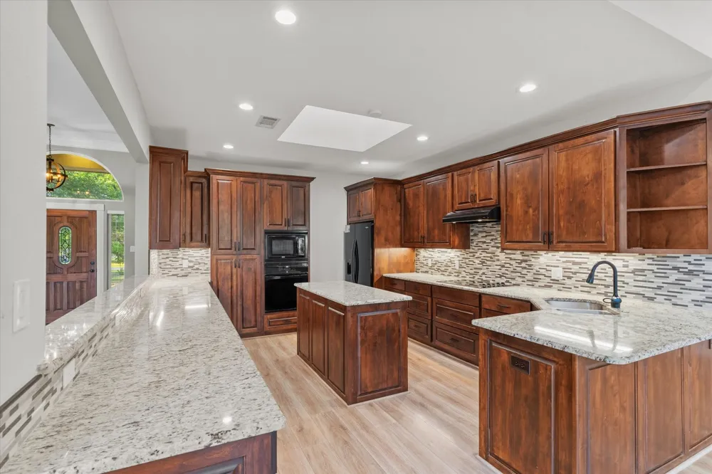 501 Valle Vista Court Keller, TX 76248