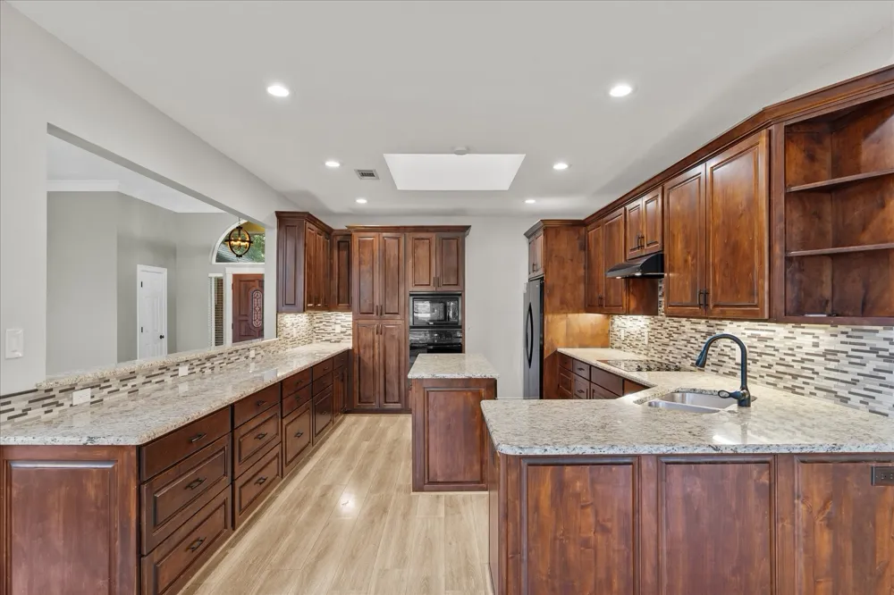 501 Valle Vista Court Keller, TX 76248