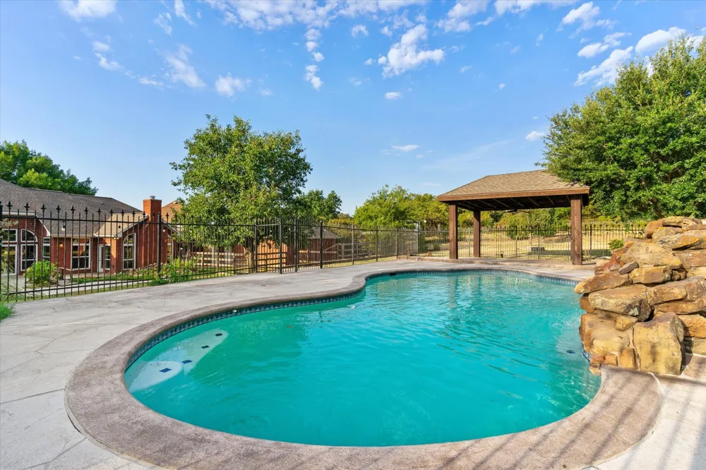 501 Valle Vista Court Keller, TX 76248