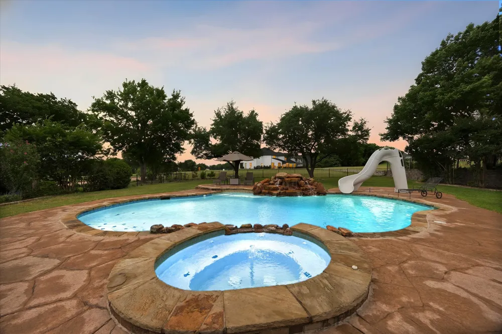 621 Liechty Court Heath, TX 75032