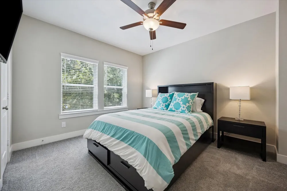 1415 Biondo Way Houston, TX 77008