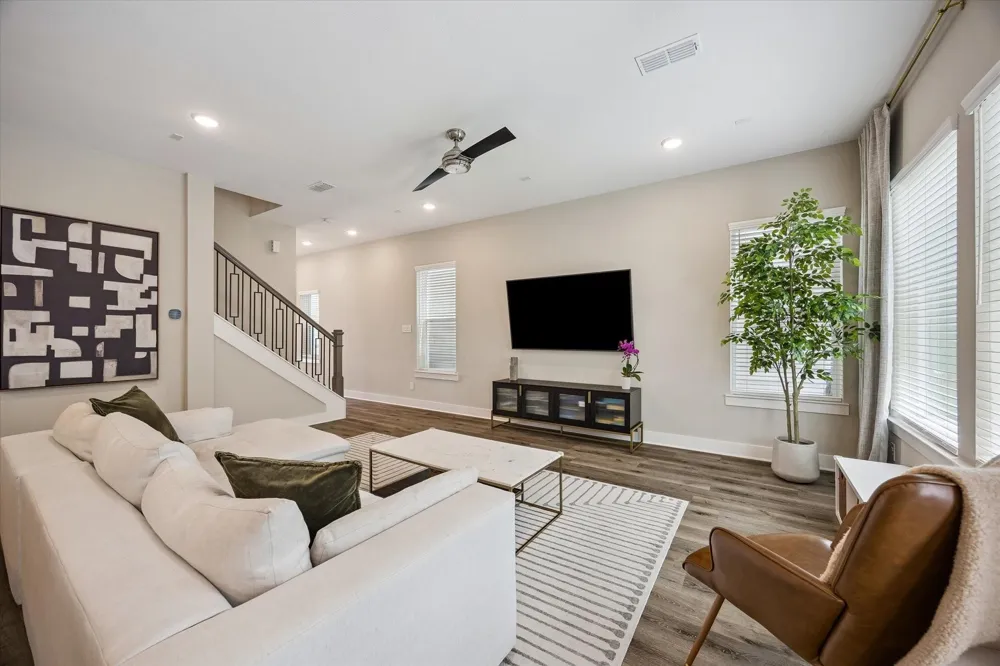 1415 Biondo Way Houston, TX 77008