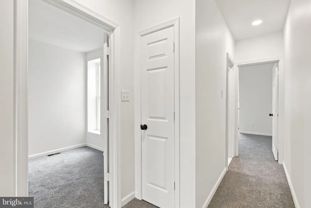 5039 SMEDLEY STREET Philadelphia, PA 19141