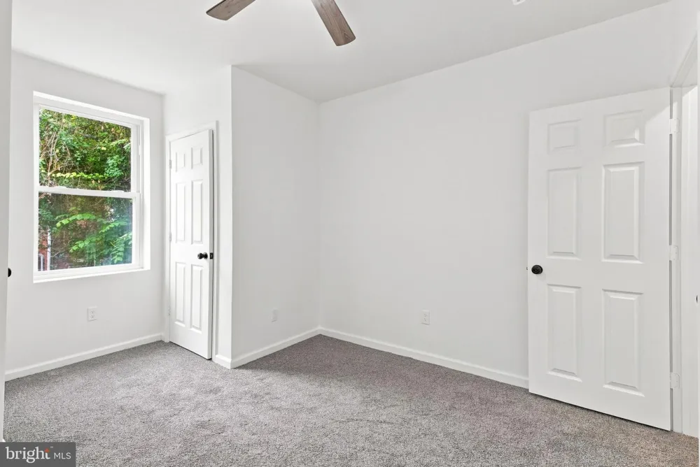 5039 SMEDLEY STREET Philadelphia, PA 19141