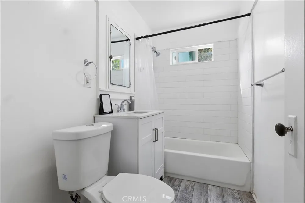 2016 248th Street Lomita, CA 90717