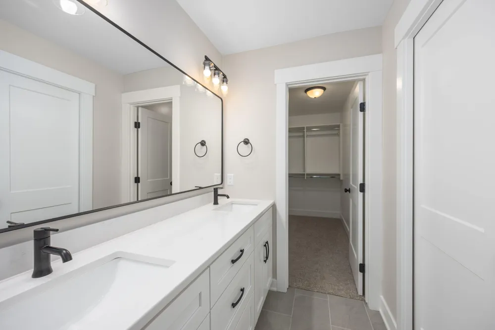 3286 Stonehill Court Wayland, MI 49348