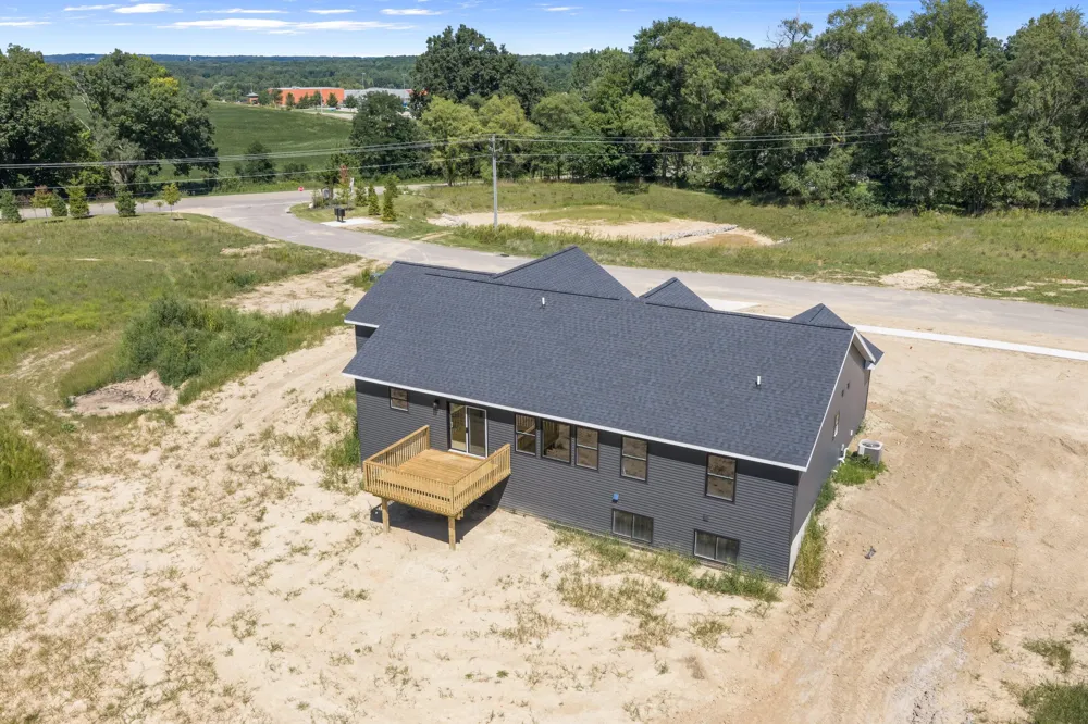 3286 Stonehill Court Wayland, MI 49348