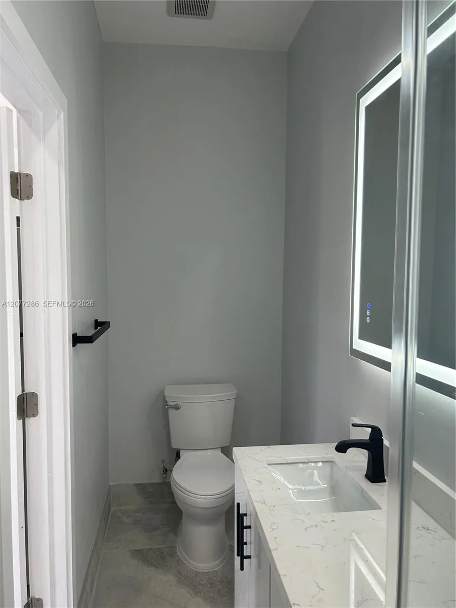 18520 Caribbean Blvd #0 Cutler Bay, FL 33157