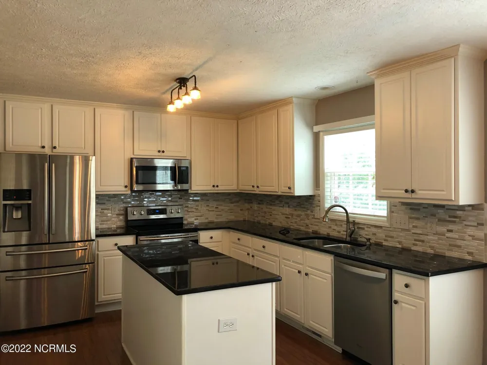 1000 Magnolia Drive Aberdeen, NC 28315
