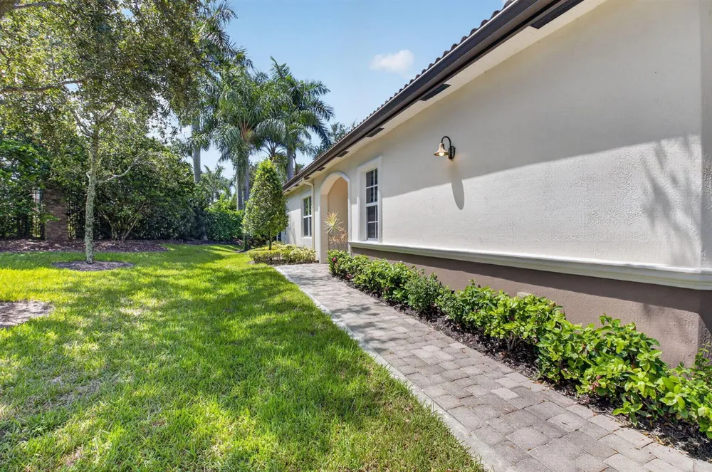 14639 Barletta Way Delray Beach, FL 33446