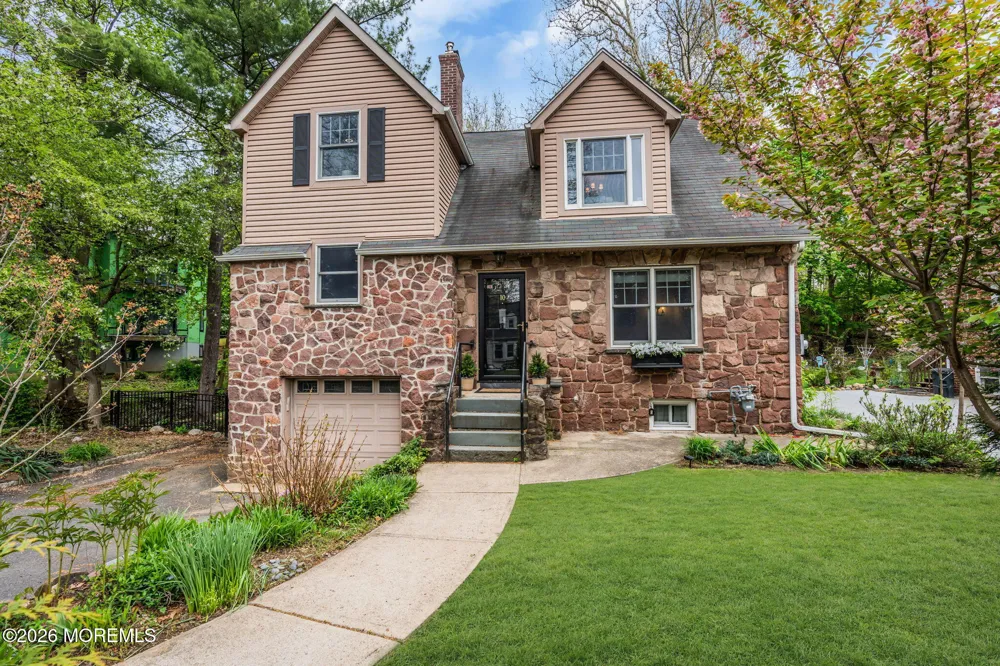 10 Passaic Avenue Roseland, NJ 07068