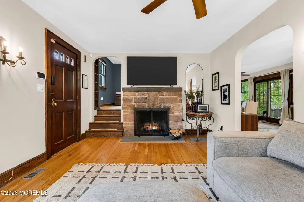 10 Passaic Avenue Roseland, NJ 07068