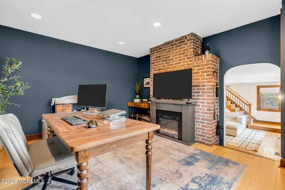 10 Passaic Avenue Roseland, NJ 07068