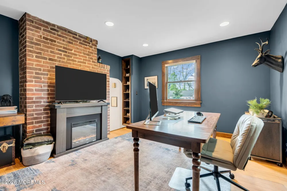 10 Passaic Avenue Roseland, NJ 07068