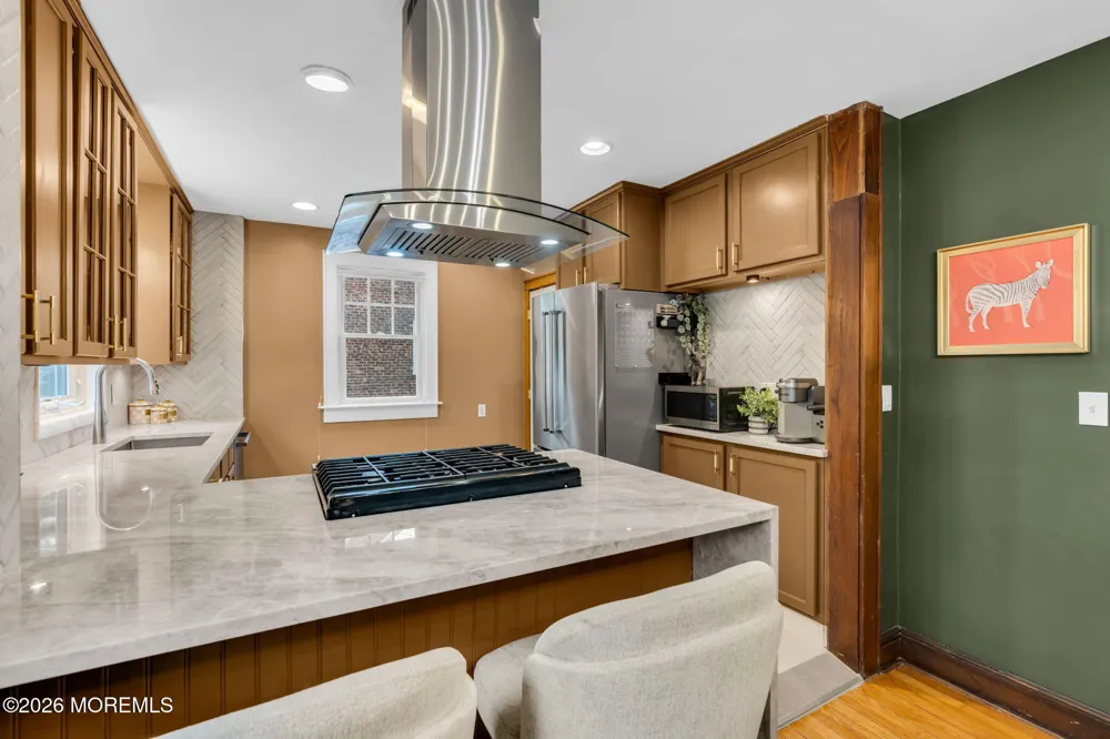 10 Passaic Avenue Roseland, NJ 07068