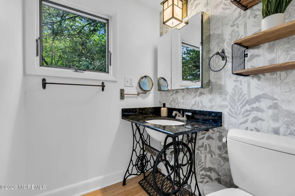 10 Passaic Avenue Roseland, NJ 07068