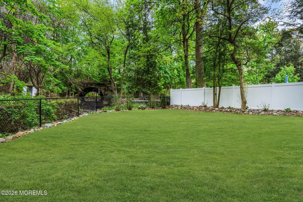 10 Passaic Avenue Roseland, NJ 07068