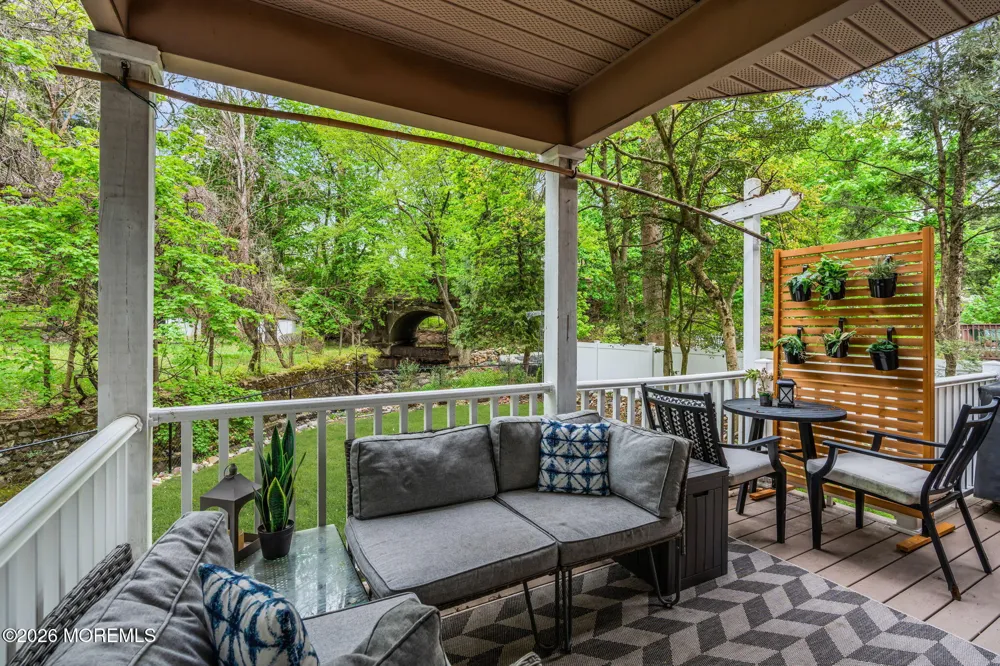 10 Passaic Avenue Roseland, NJ 07068