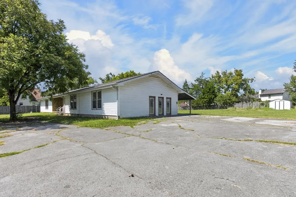 3300 Hamilton Church Rd Antioch, TN 37013