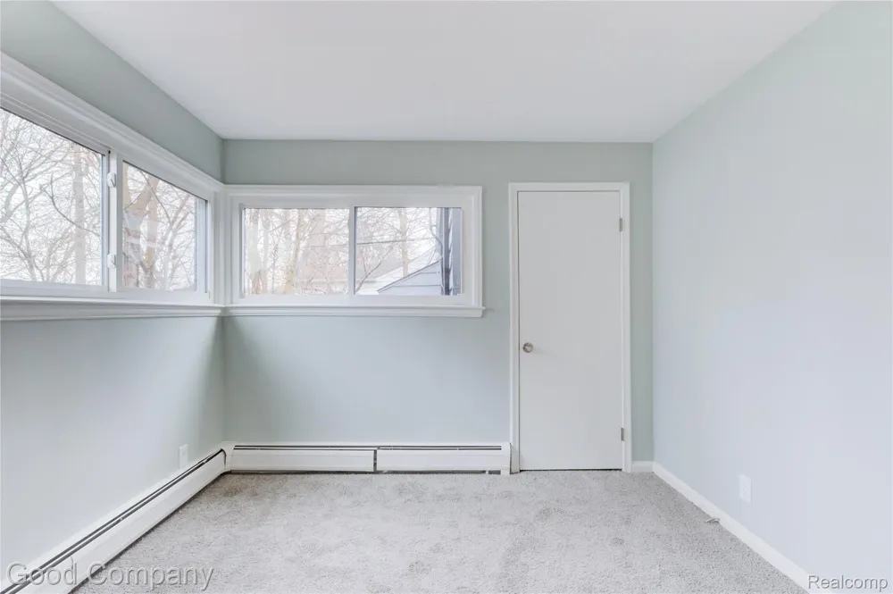 1710 Woodward Heights Ferndale City, MI 48220