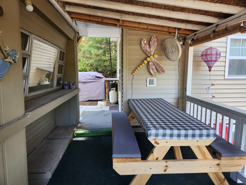 4376 S Nugent View Lane Sweetwater Township, MI 49304