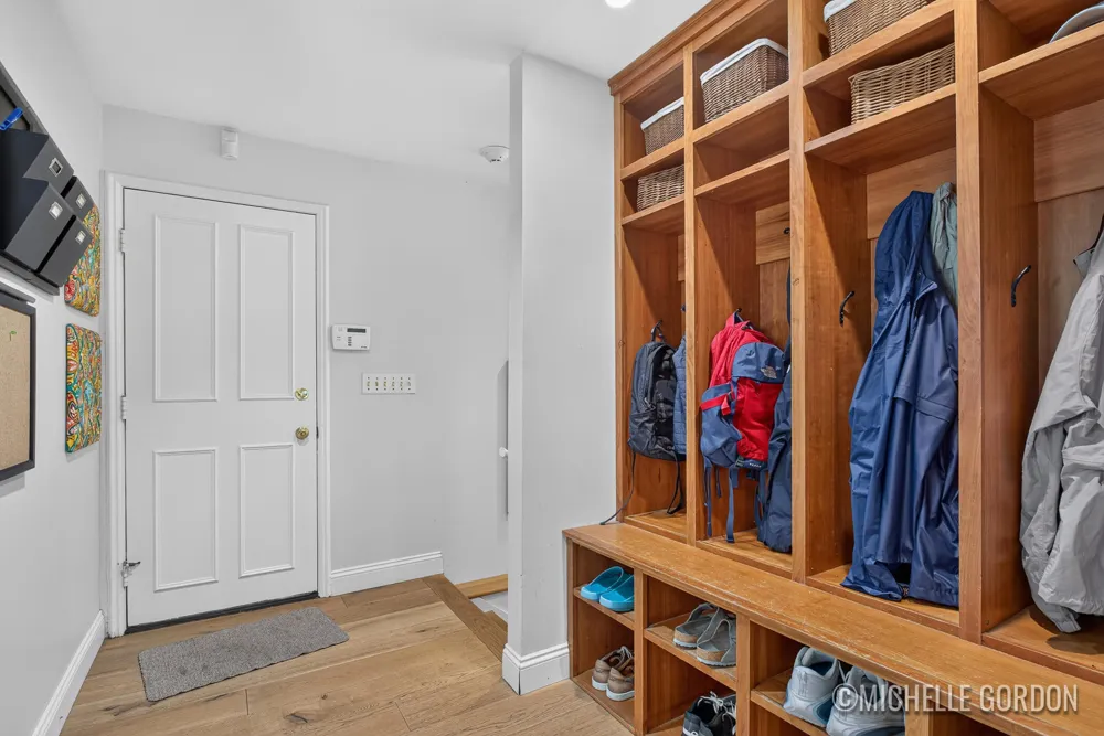 2465 Cascade Springs Drive SE Cascade Charter Township, MI 49546