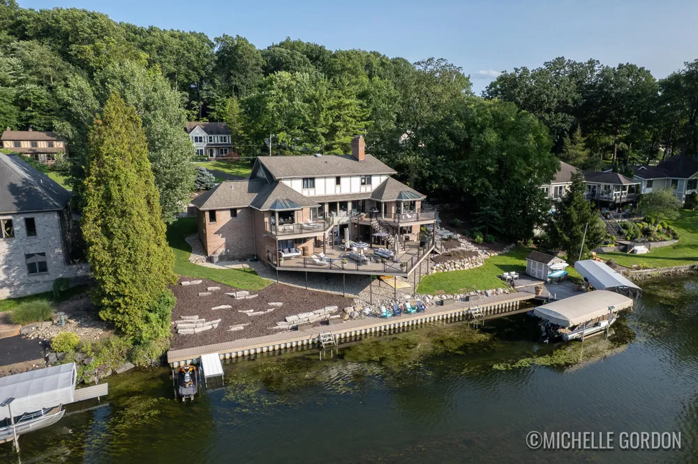2465 Cascade Springs Drive SE Cascade Charter Township, MI 49546