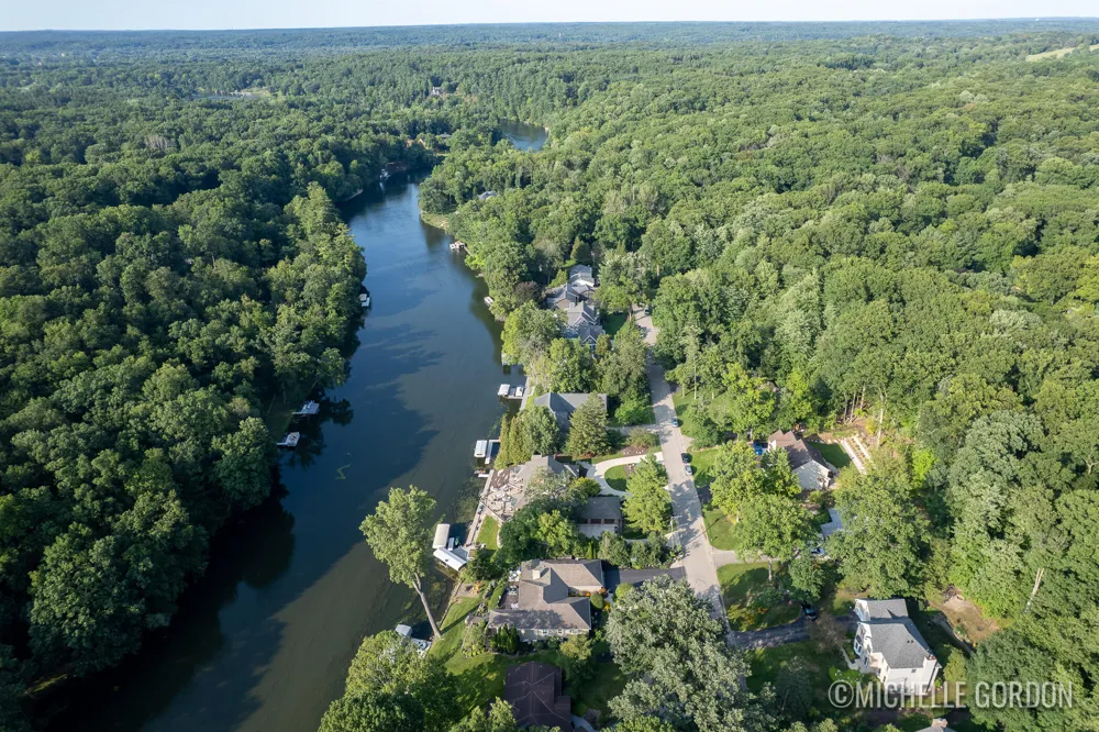 2465 Cascade Springs Drive SE Cascade Charter Township, MI 49546