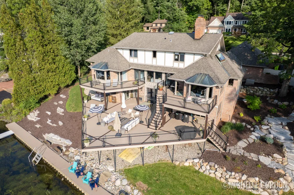 2465 Cascade Springs Drive SE Cascade Charter Township, MI 49546