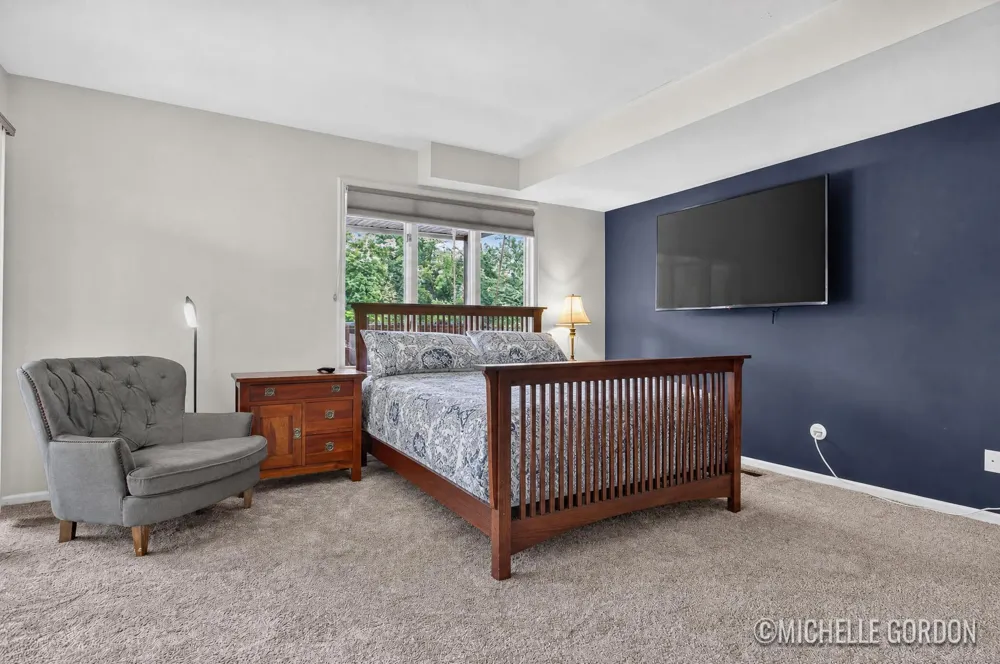 2465 Cascade Springs Drive SE Cascade Charter Township, MI 49546