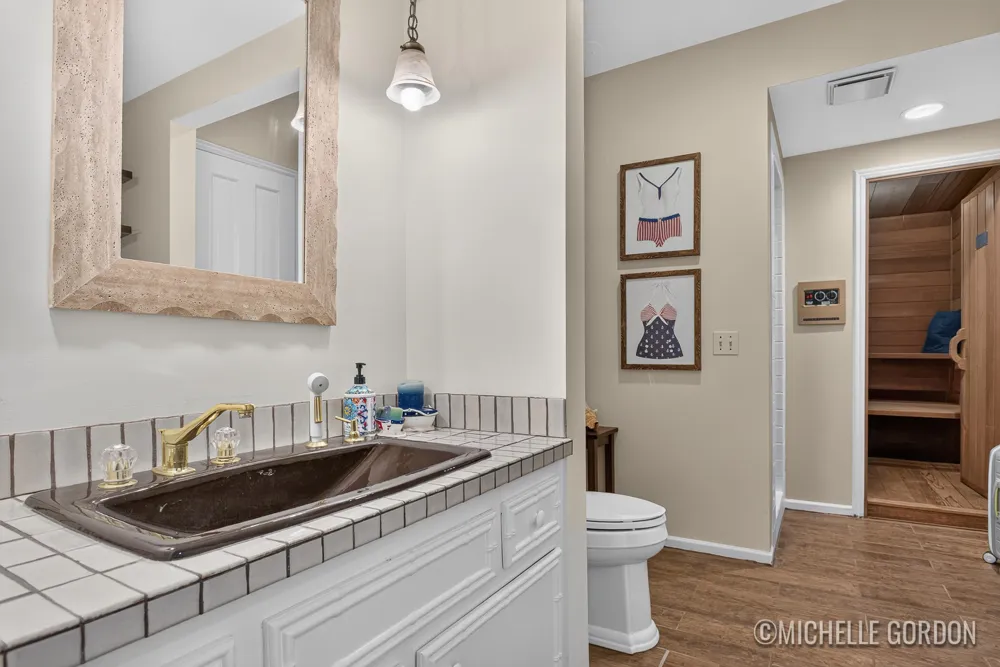 2465 Cascade Springs Drive SE Cascade Charter Township, MI 49546