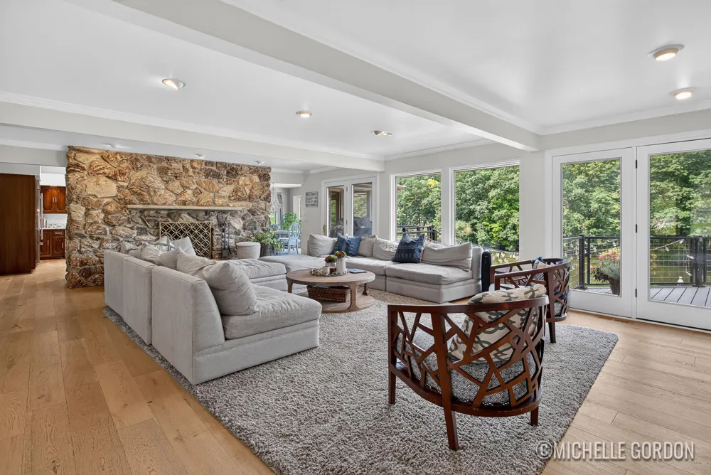 2465 Cascade Springs Drive SE Cascade Charter Township, MI 49546