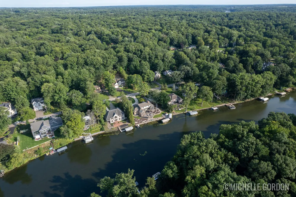 2465 Cascade Springs Drive SE Cascade Charter Township, MI 49546
