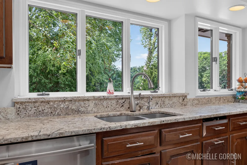 2465 Cascade Springs Drive SE Cascade Charter Township, MI 49546