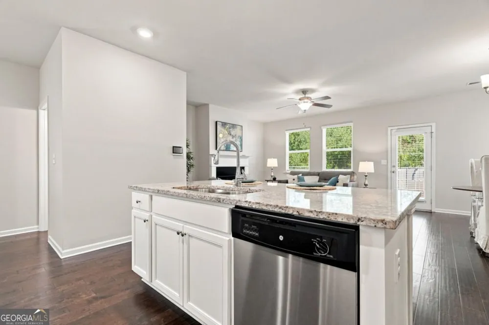 1620 Jacobs WAY Stone Mountain, GA 30083