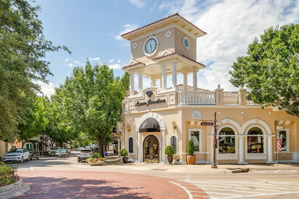 7404 John Mccain Road Colleyville, TX 76034