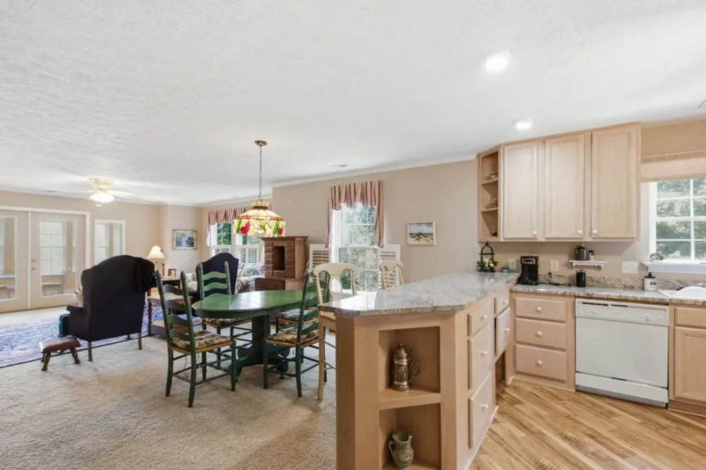 300 Ginger Creek  #307 Clayton, GA 30525