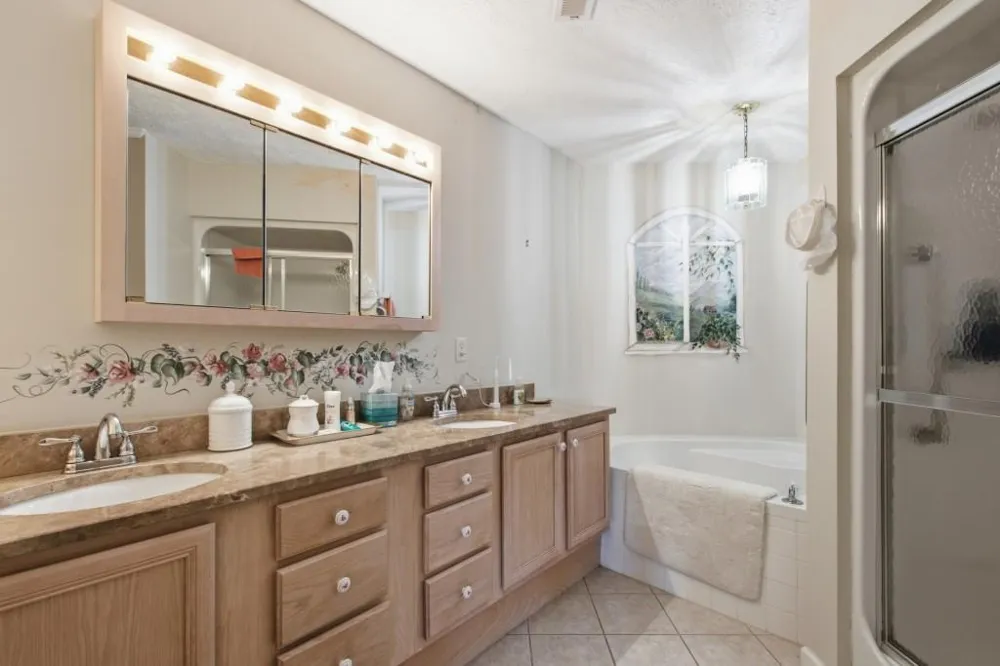 300 Ginger Creek  #307 Clayton, GA 30525