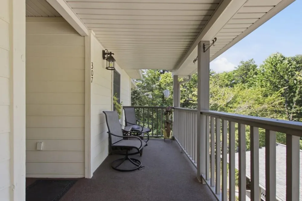 300 Ginger Creek  #307 Clayton, GA 30525
