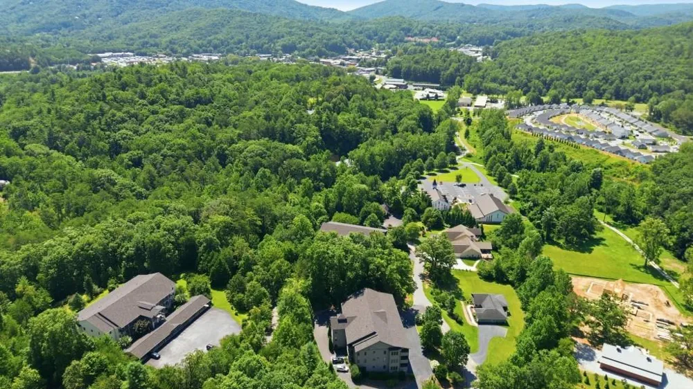300 Ginger Creek  #307 Clayton, GA 30525