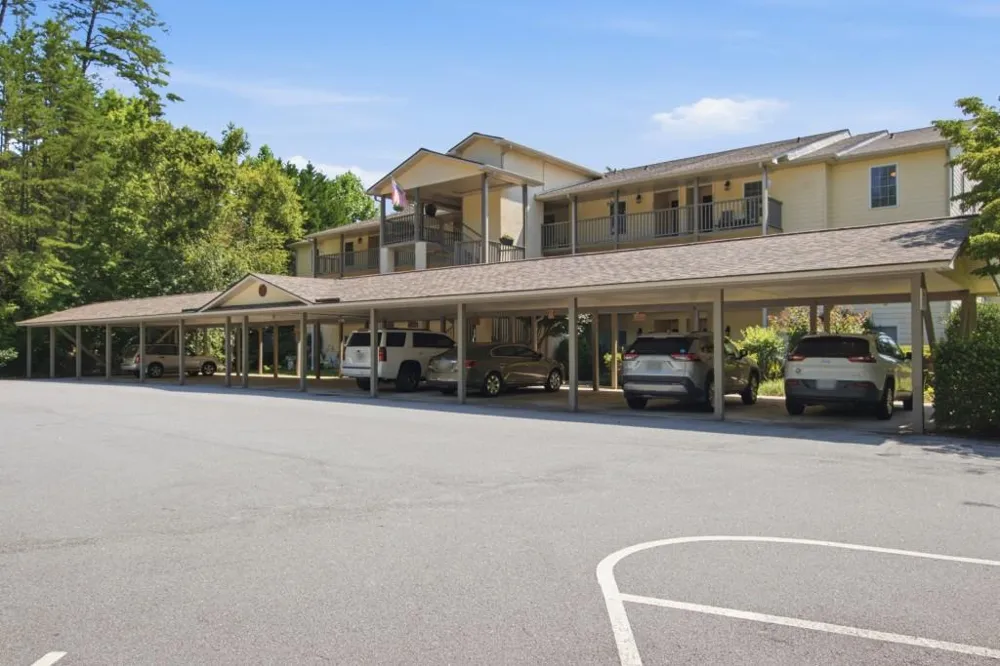300 Ginger Creek  #307 Clayton, GA 30525