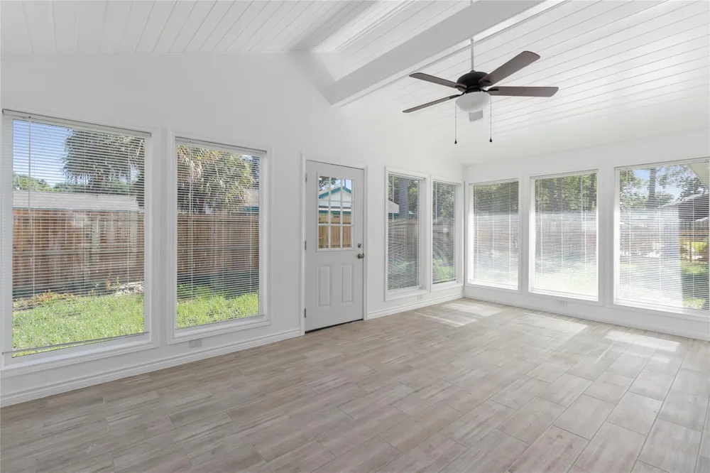 500 Shirleen Drive Seabrook, TX 77586