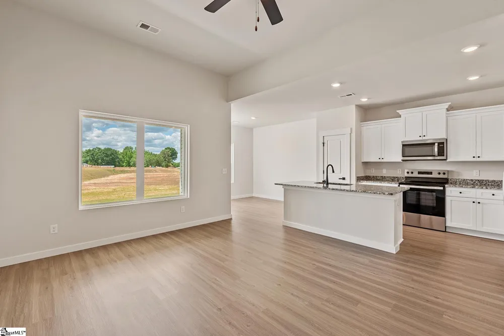 415 West Claywalk Road Woodruff, SC 29388