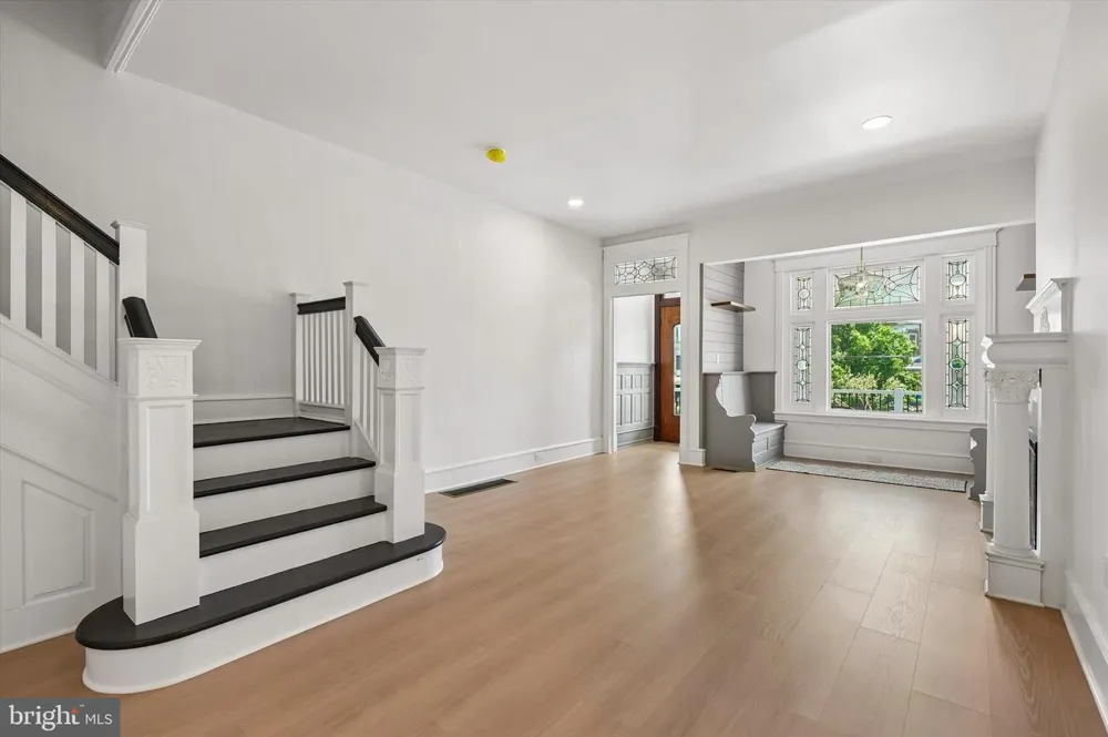 451 E WALNUT LANE Philadelphia, PA 19144
