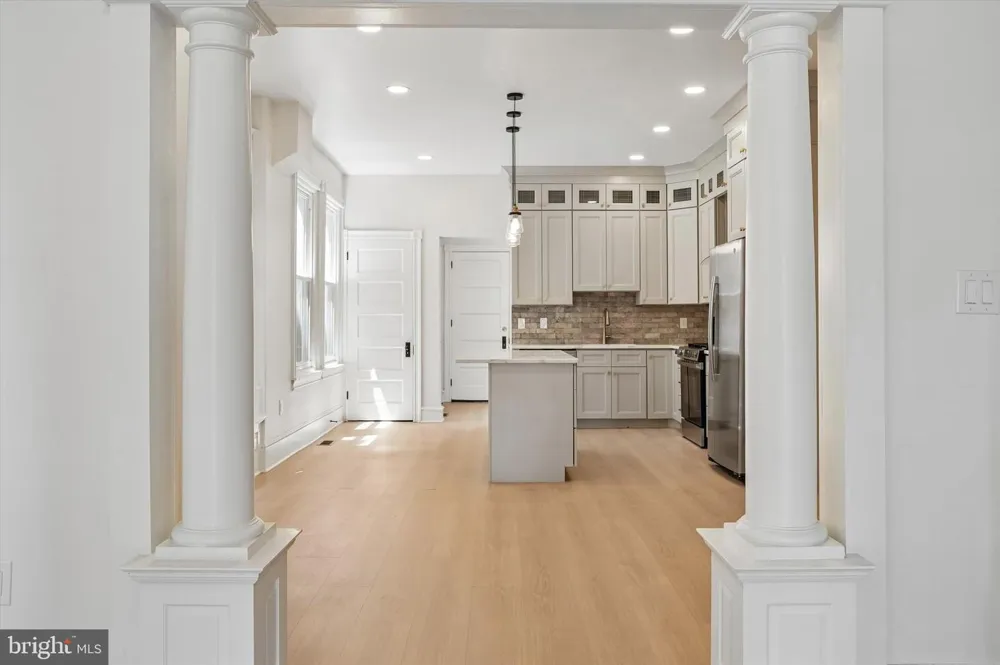 451 E WALNUT LANE Philadelphia, PA 19144